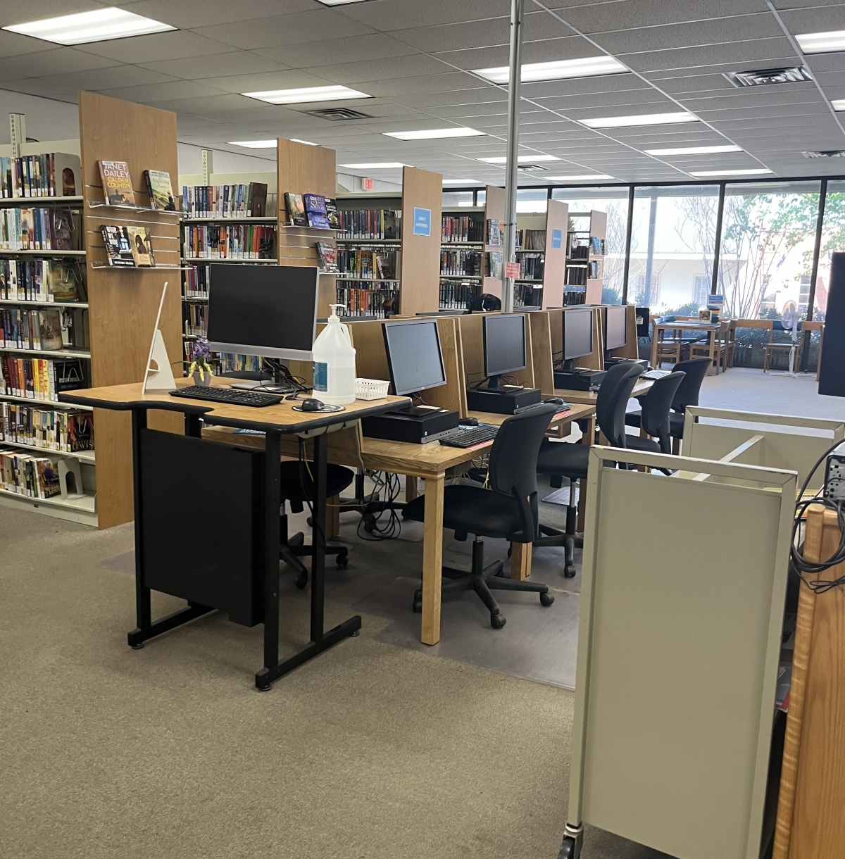 [Winona Montgomery County Library]